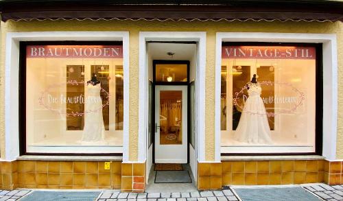 Dein Augsburg • Die Brautflüsterin Brautmode