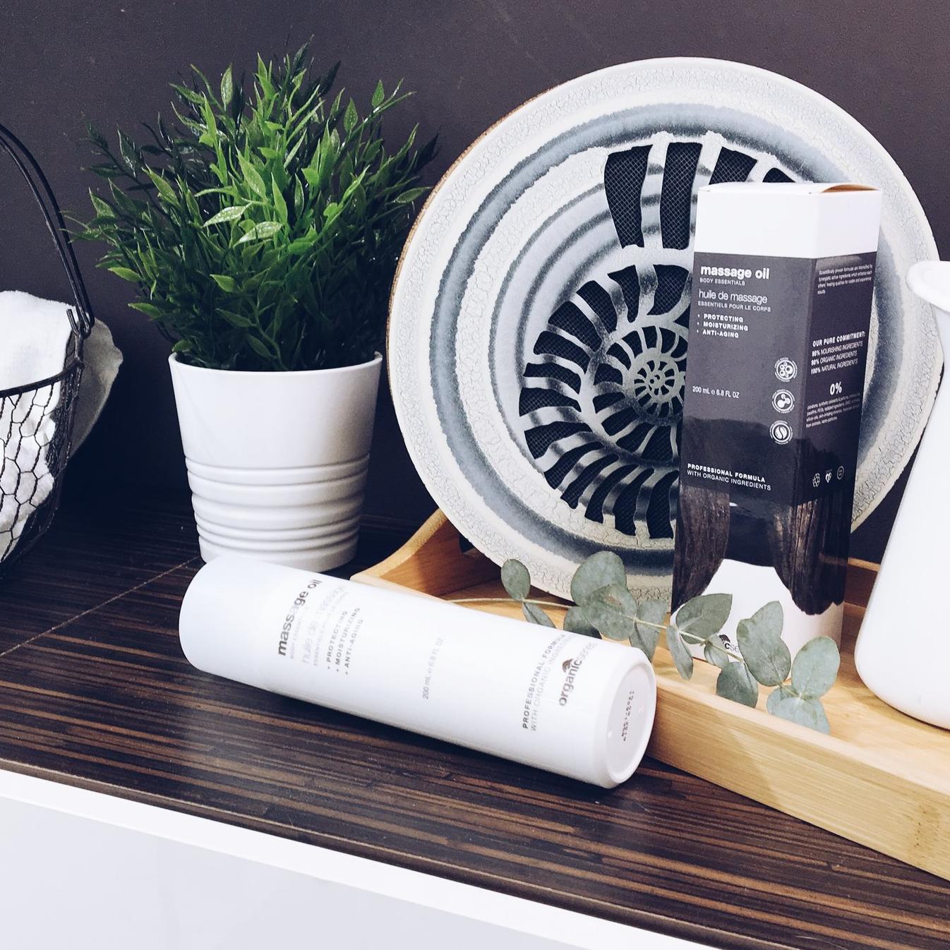 Bild Kosmetische Lymphdrainage im Gesicht Kosmetische Lymphdrainage im Gesicht Bild